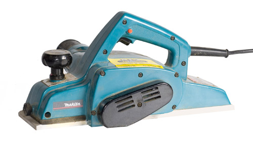 Image de l'objet « RABOT ELECTRIQUE (charpente) MAKITA »