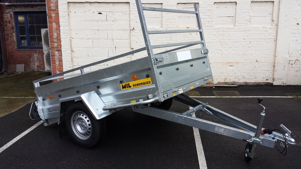 Image de l'objet « REMORQUE BASCUL. 500 KG 1,29-2,11m grande+ (kit mo »