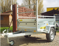 Image de l'objet « REMORQUE BASCUL. 500 KG 0,98-1,48m petite »